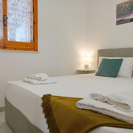 Il Giardino Di Sofia Charm And Comfort Apartment Torre dell'Orso Eksteriør bilde