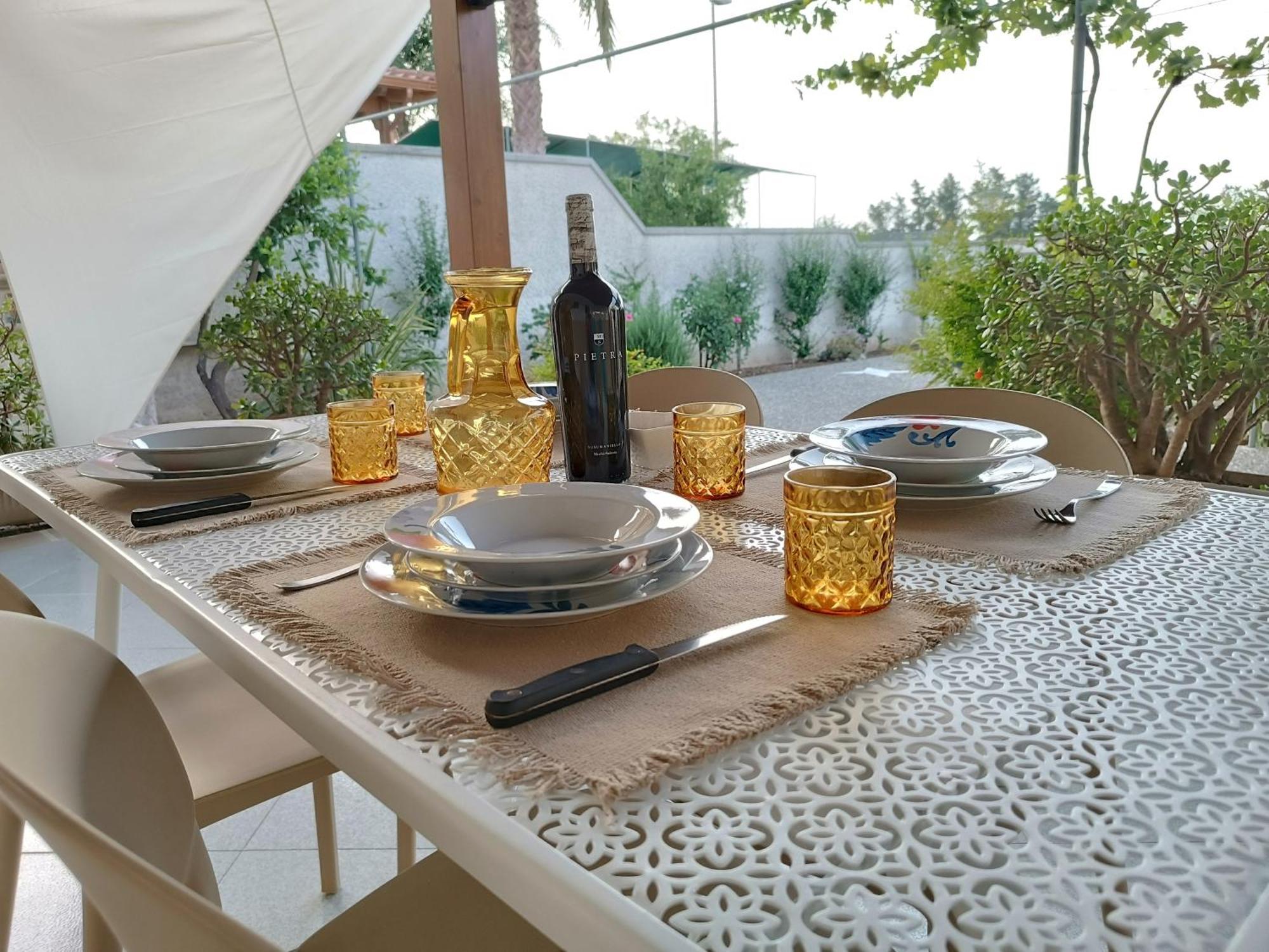 Il Giardino Di Sofia Charm And Comfort Apartment Torre dell'Orso Eksteriør bilde