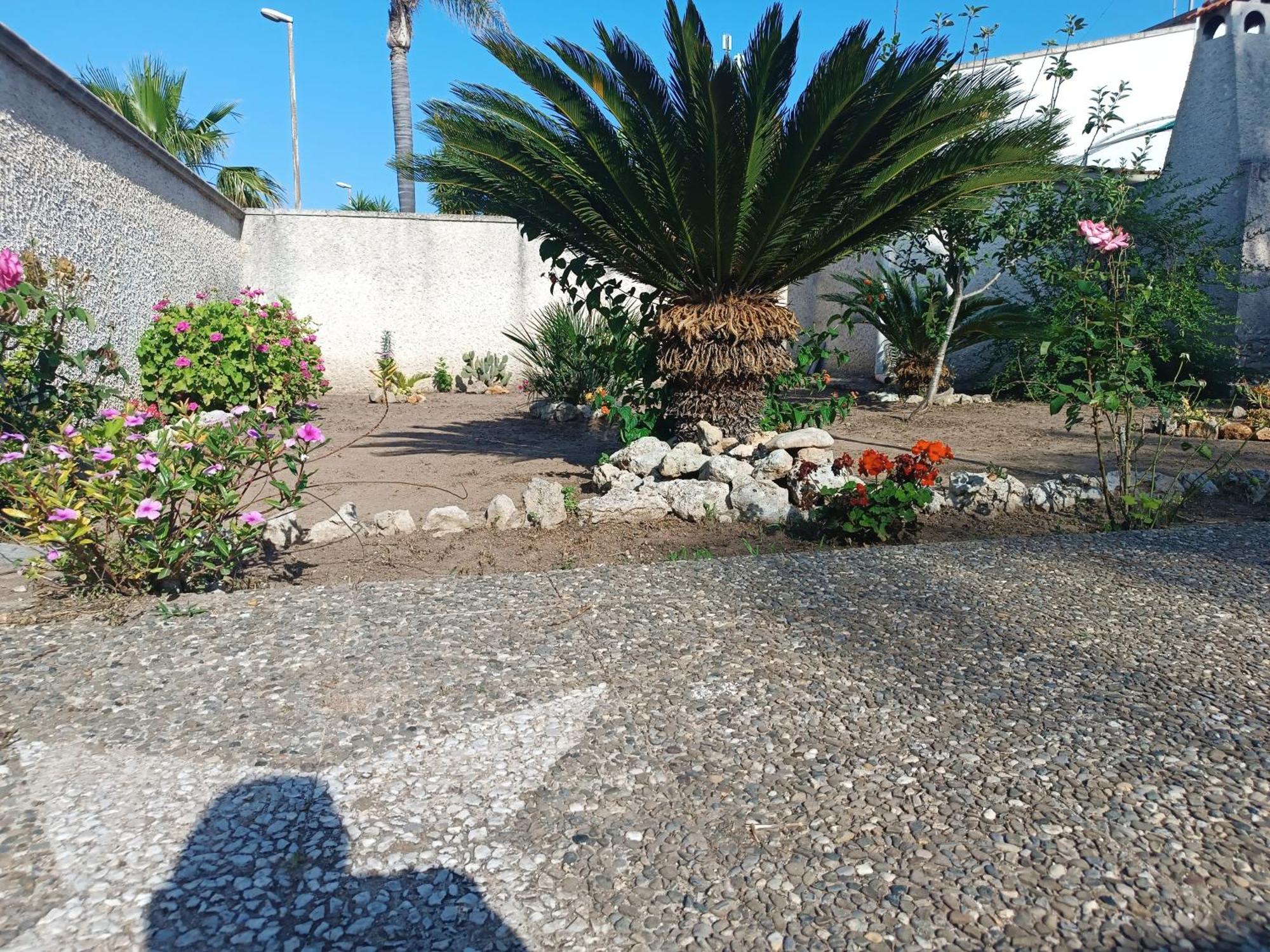 Il Giardino Di Sofia Charm And Comfort Apartment Torre dell'Orso Eksteriør bilde